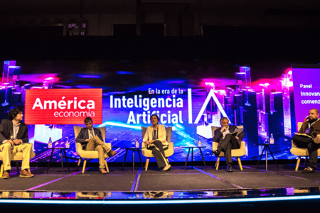 Center for Research and Innovation participates in conference on Artificial Intelligence