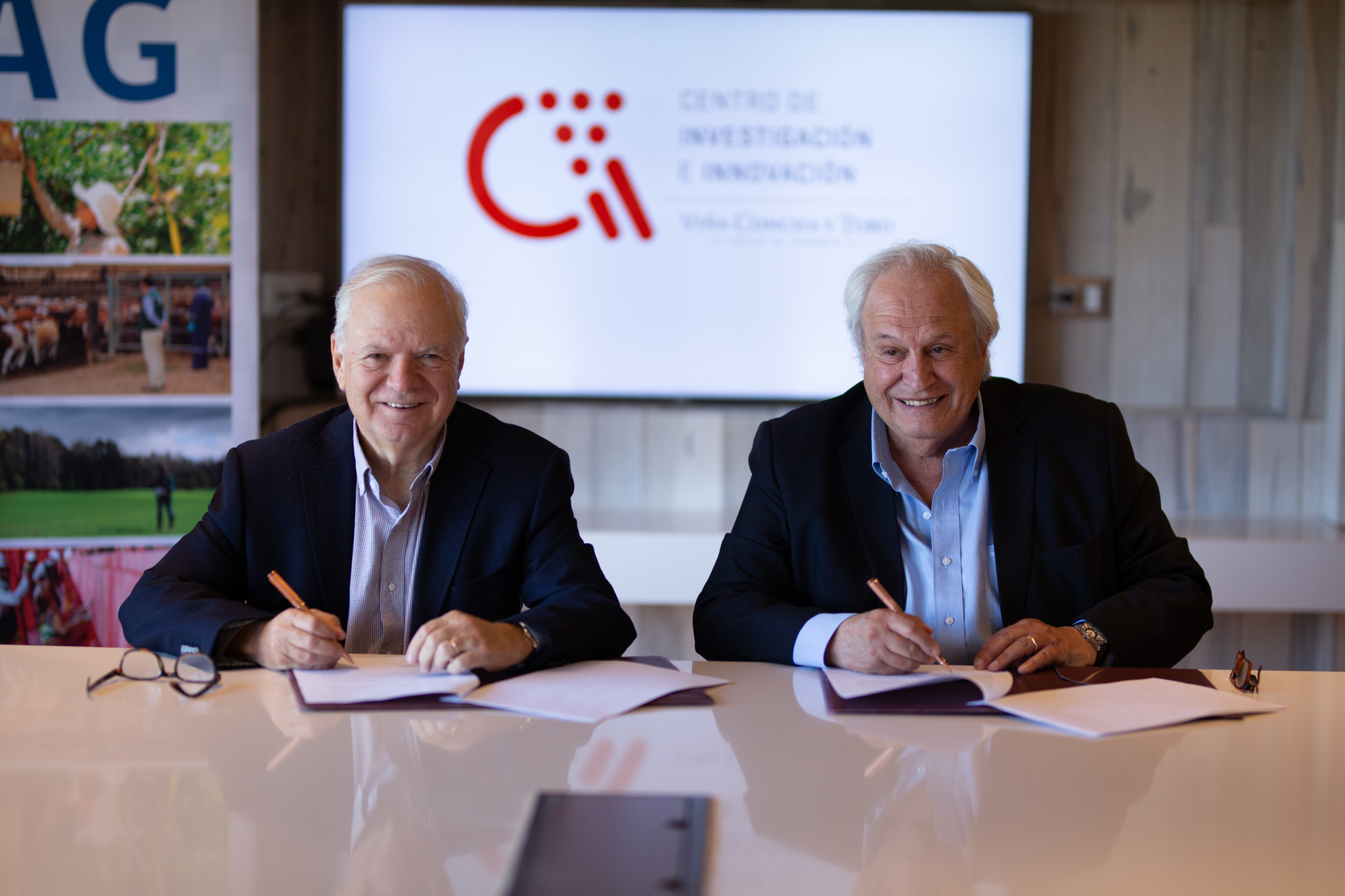 Viña Concha y Toro and Chile&#8217;s Agriculture and Livestock Service sign cooperation agreement